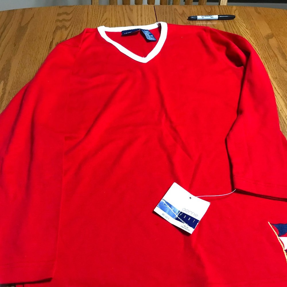 LIZ SPORT LIZ CLAIBORNE LADIES TOP...NEW WITH TAGS - SIZE SMALL